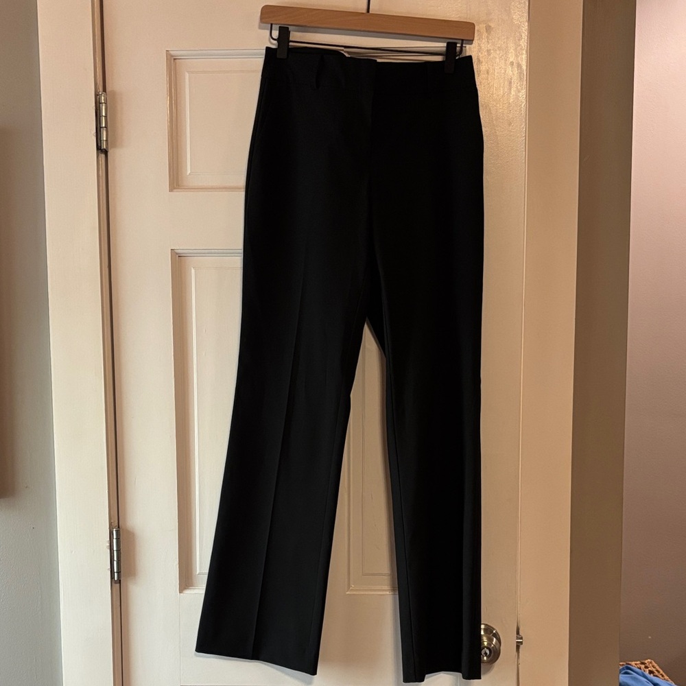 Ann Taylor Black Trousers size 2 curvy
